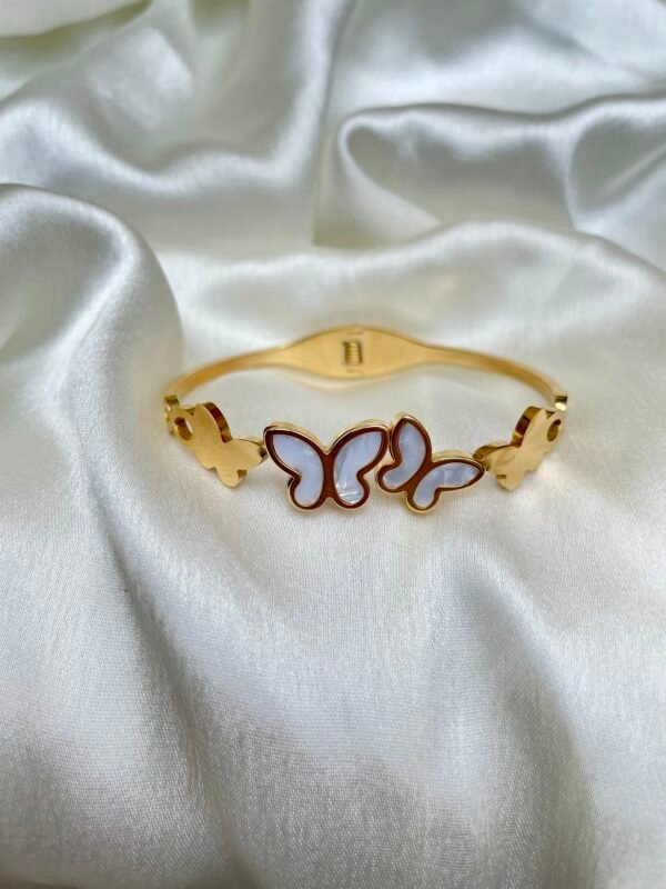 Butterfly MO Pearl Bracelet - Image 2